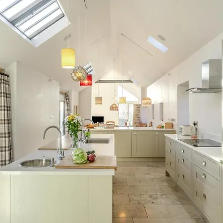 Σπίτι διακοπών 7 Bed In Oc-o39894 Borrowby (North Yorkshire)
